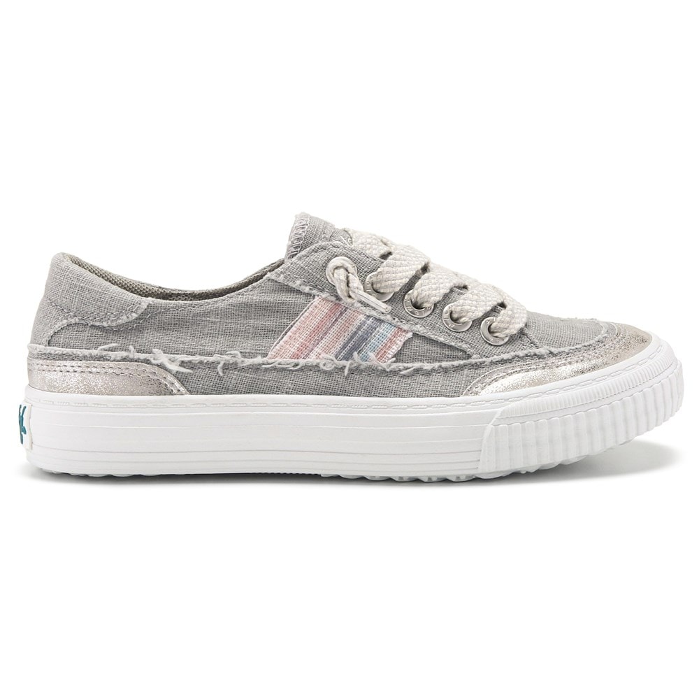 Blowfish Women\'s Alex Slip On Sneaker - Fog Grey