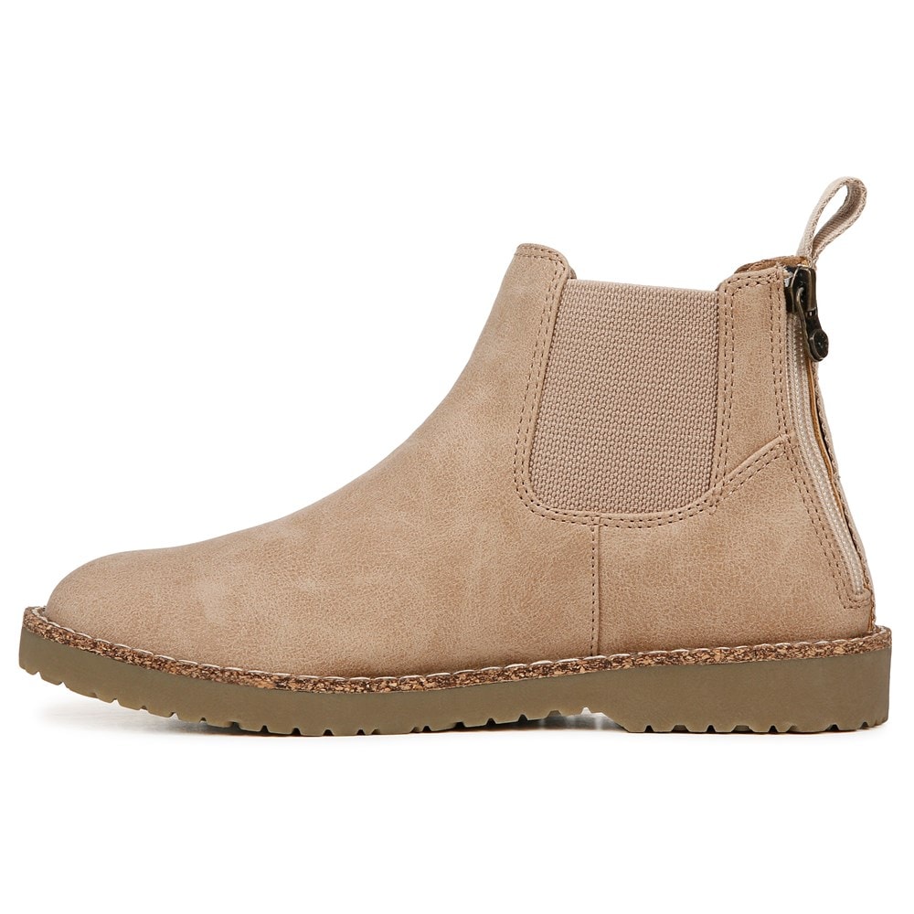 Blowfish Women\'s Chillin Chelsea Ankle Bootie - Cashew Faux Leather